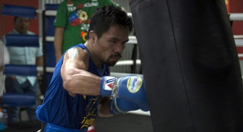 Manny Pacquiao is back in talks to fight Australia's undefeated Jeff Horn, his adviser says