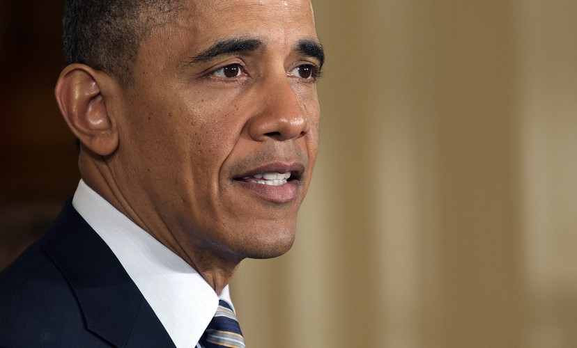 Obama zanim został prezydentem, był senatorem stanu Illinois. W 2009 roku został laureatem pokojowej Nagrody Nobla. Prezydent ma afrykańskie korzenie – jego ojciec pochodzi z kenijskiego plemienia Luo. Posiada wykształcenie prawnicze – ukończył ten kierunek na Uniwersytecie Harvarda. Był także wykładowcą akademickim oraz pracował jako prawnik. Najbardziej charakterystyczną cechą jego polityki prezydenckiej jest wygaszanie wojskowej aktywności USA poza granicami kraju.