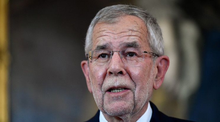 Alexander Van der Bellen az új hétköznapokhoz való hozzászokás fontosságát hangsúlyozza /Fotó: MTI/EPA/Christian Bruna