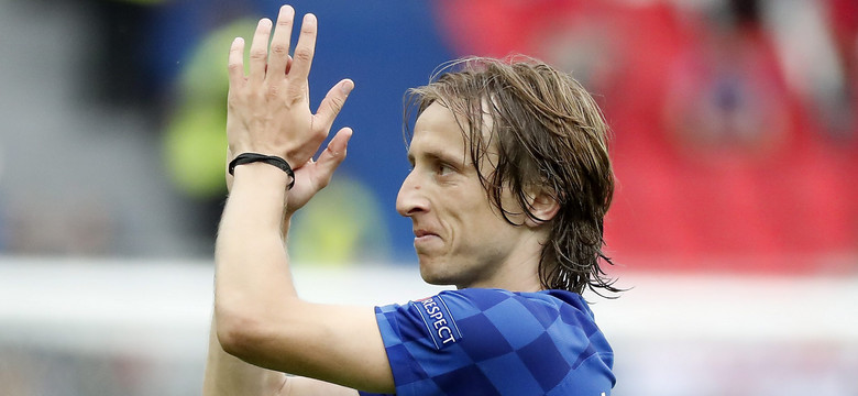 Media: mistrz Modrić, brutalna Turcja