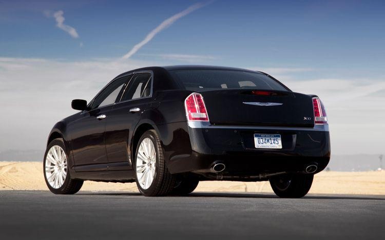 Chrysler 300C – nowy i inny, ale stary i taki sam