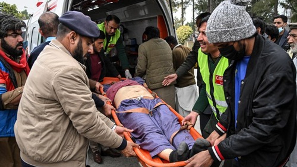 Eksplozija u džamiji tokom molitve u Pakistanu