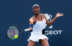 Venus Williams odpadła w 1. rundzie turnieju w Toronto