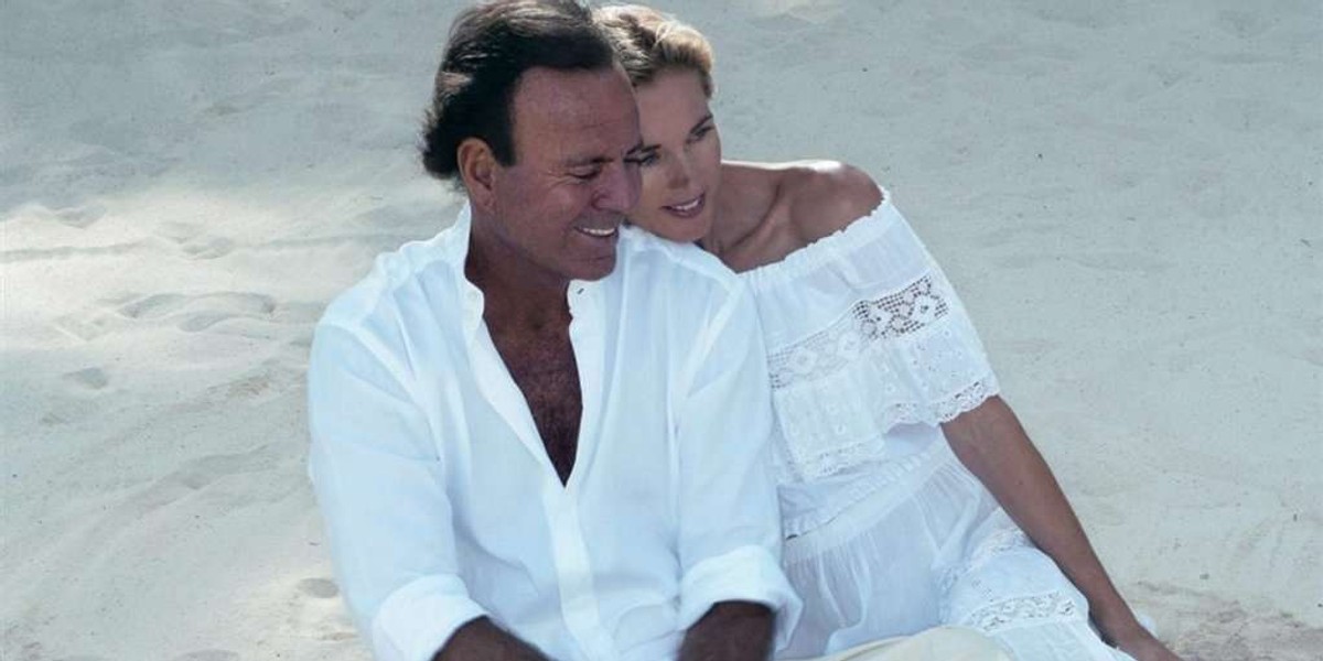 Julio Iglesias ożenił się z...