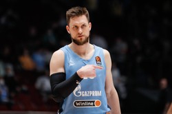 Sensacyjna porażka Zenita z Crveną w Eurolidze. Ponitka już zdrowy