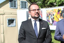 Wiceszef MSZ: Główna partia opozycyjna opiera się na sugestiach doradcy szkolonego w KGB