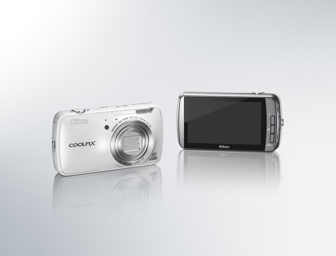 Coolpix S8000C