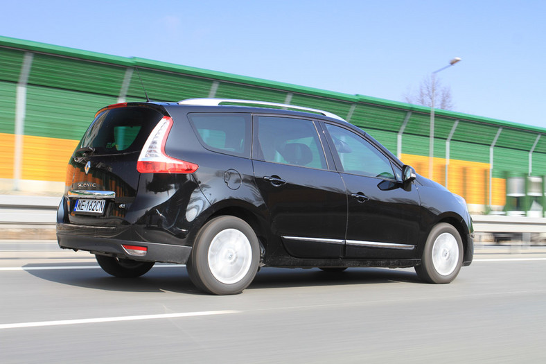 Renault Grand Scenic: mniejszy, ale nie słabszy