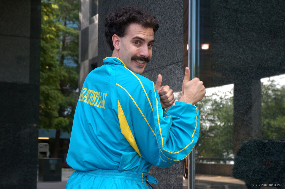 "Borat: Podpatrzone w Ameryce, aby Kazachstan rósł w siłę, a ludzie żyli dostatniej" (2006)