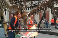 Aktywistki klimatyczne przykleiły się w niedzielę do barierki wokół szkieletu dinozaura w berlińskim Muzeum Historii Naturalnej