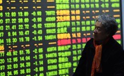 Znów duże spadki na chińskiej giełdzie. Notowania wstrzymane