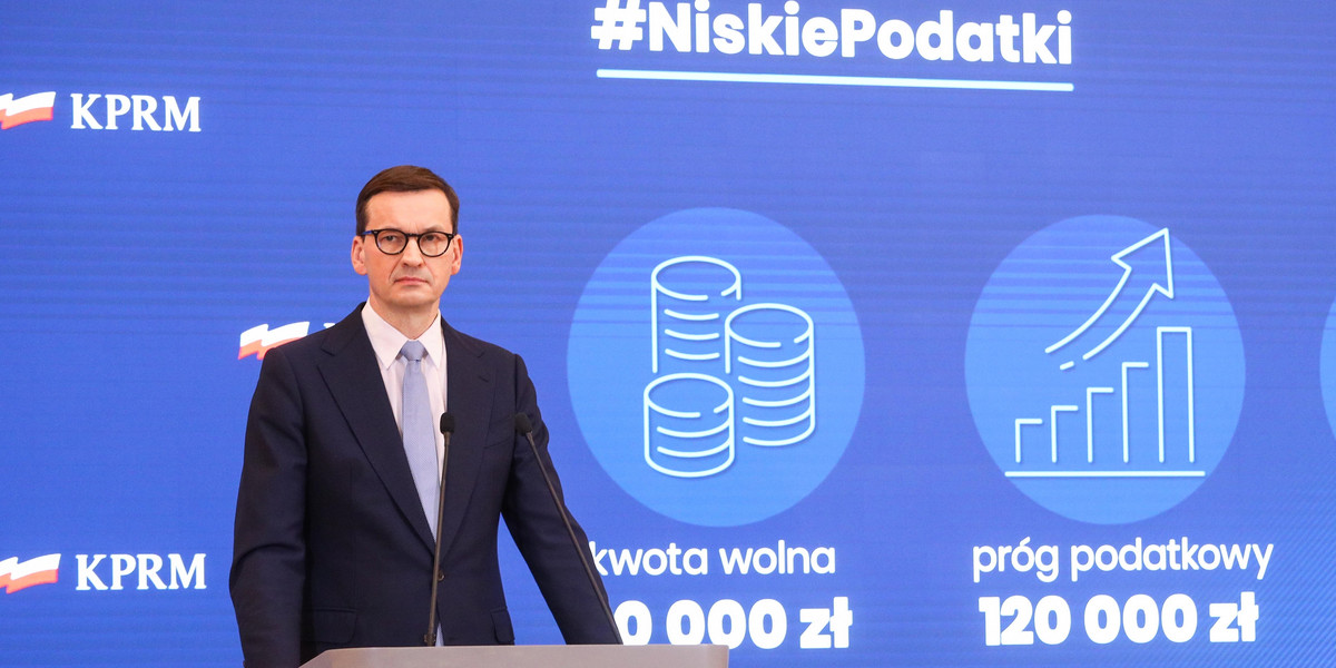 2023 r. przyniesie lawinę zmian w podatkach. Polacy muszą pilnować portfeli.