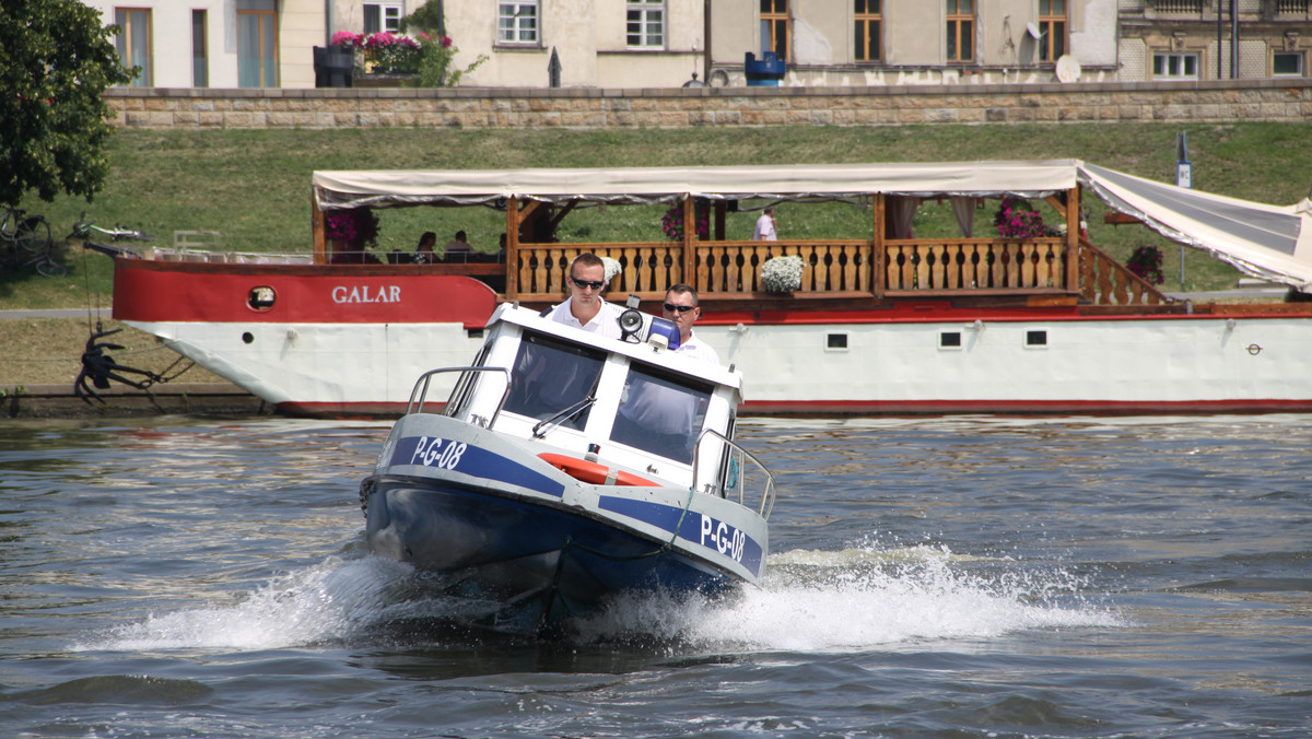 Wspólny patrol wodny policji i straży miejskiej, fot. Kamil Turecki