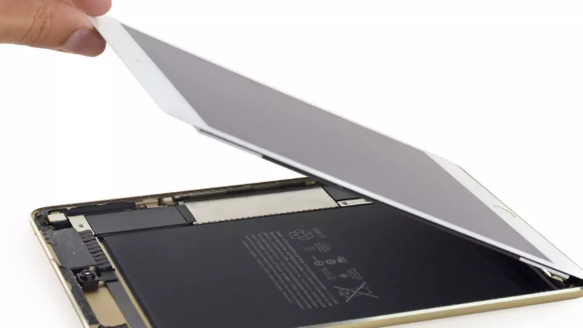 iPad mini 4 rozebrany przez iFixit