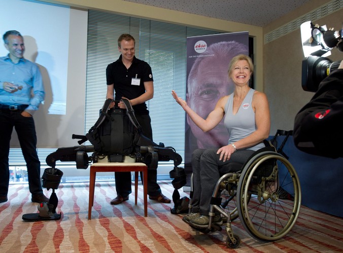 Amanda Boxtel, która uległa wypadkowi na nartach i została sparaliżowana od pasa w dół