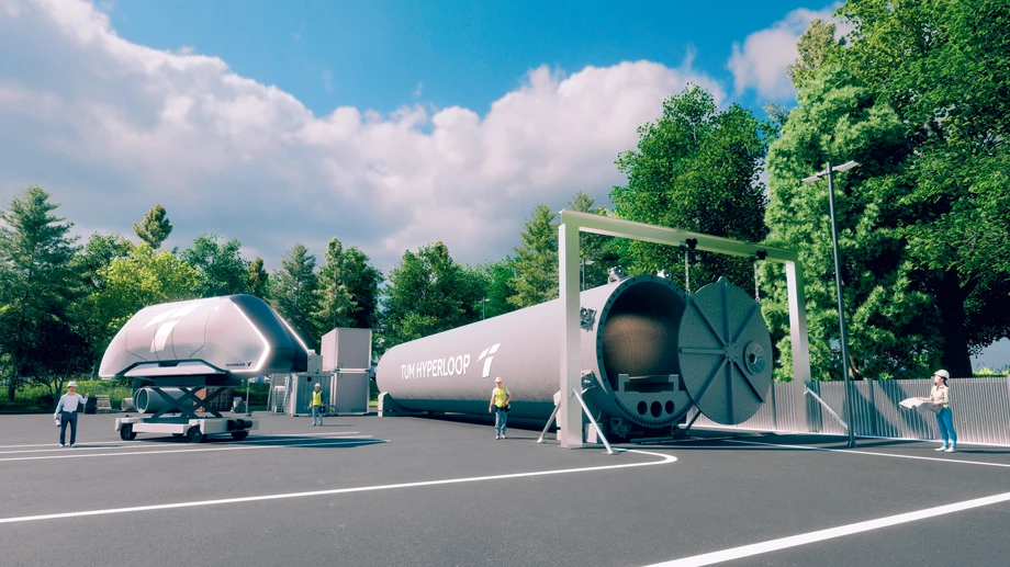 Inauguracyjny przejazd pasażerów na pierwszym w Europie certyfikowanym pełnowymiarowym odcinku testowym hyperloopa miał miejsce w lipcu. 