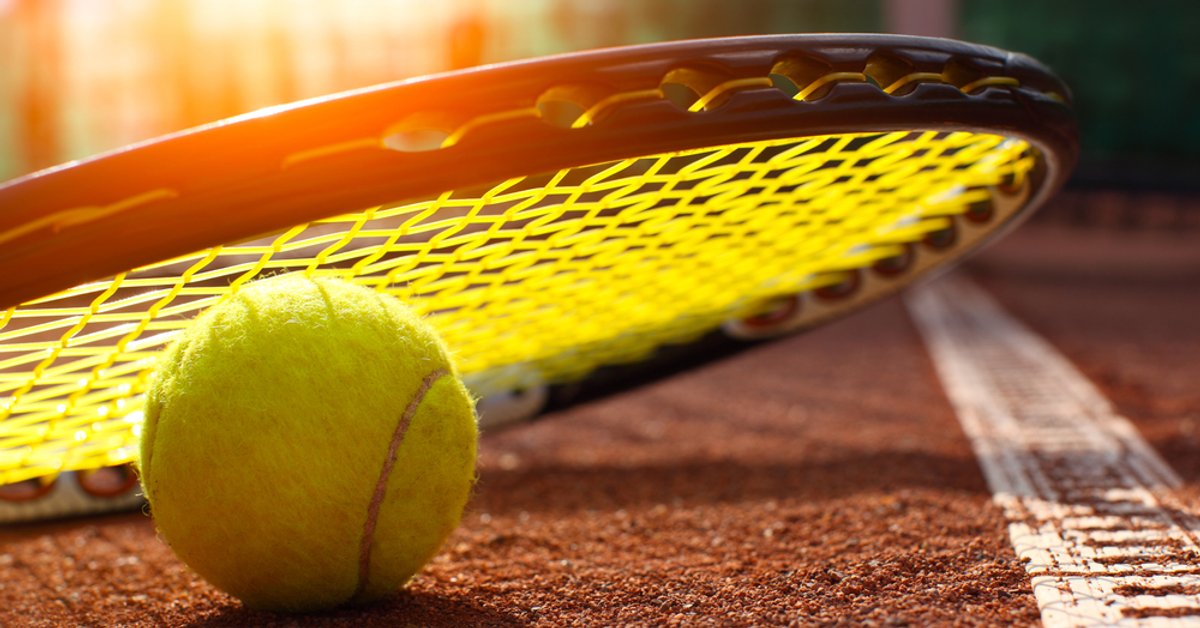 Tsitsipas komentuje porażkę w Paryżu: Próbuję znaleźć równowagę