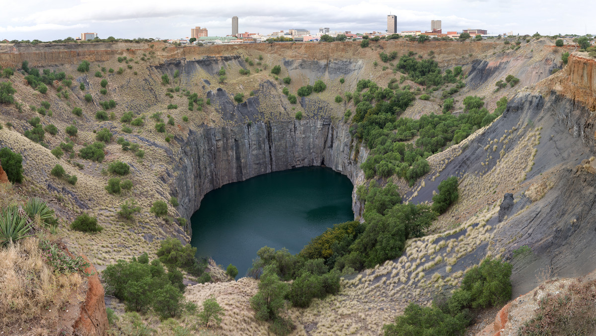 Kimberley, Big Hole, dawna kopalnia diamentów