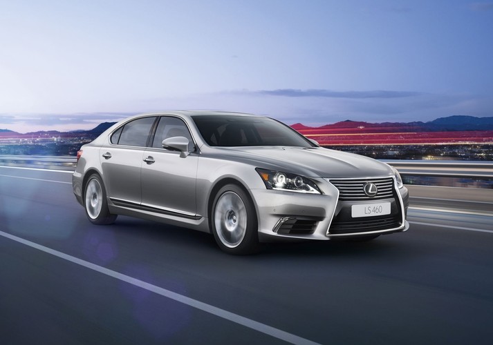 Lexus LS - 1. miejsce wśród dużych samochodów klasy premium