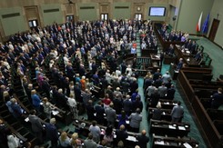 Reforma Trybunału Konstytucyjnego. Sejm przyjął kluczowe ustawy