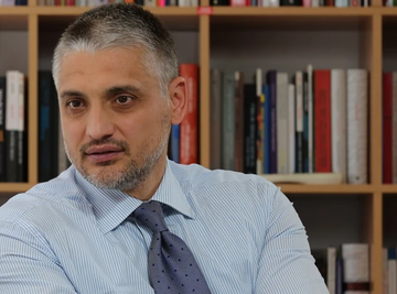 "USKORO OBJAVLJUJEM DOKUMENTA KOJA SE NALAZE U POLICIJI!" Čeda Jovanović odgovorio ženi koja tvrdi da on živi u njenom stanu