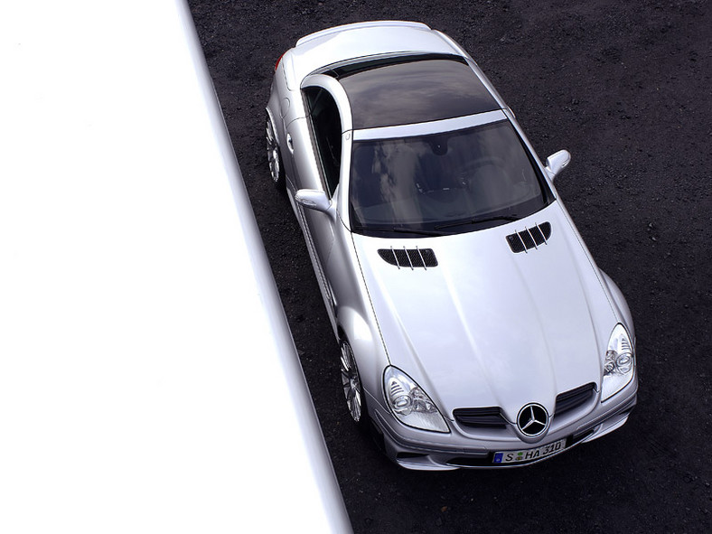 Mercedes-Benz SLK 55 Black Series oficjalnie w sprzedaży