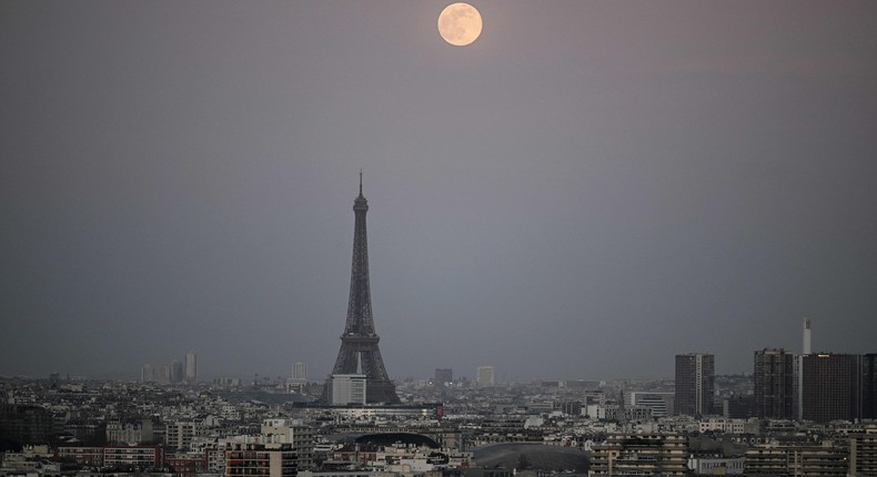 A new climate solution involves shooting moon dust into space to create ...