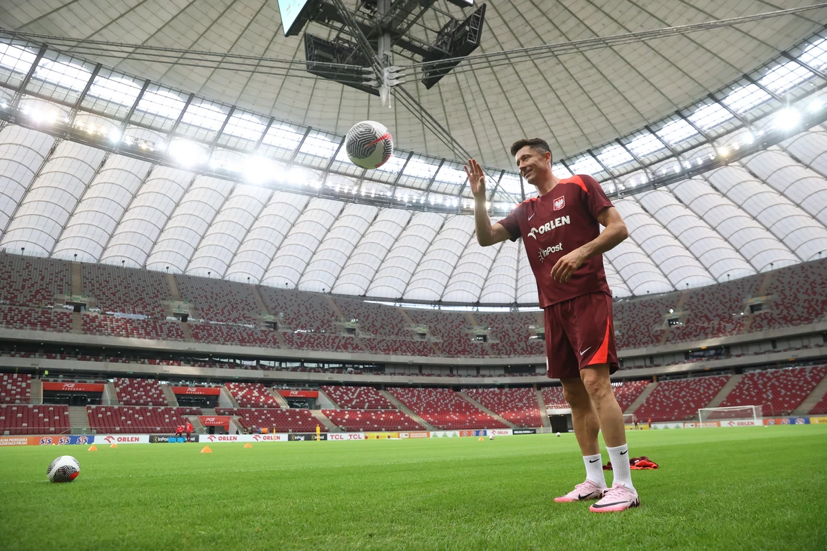  Robert Lewandowski nie podpisał koszulki. Zobacz, dlaczego odmówił kibicowi