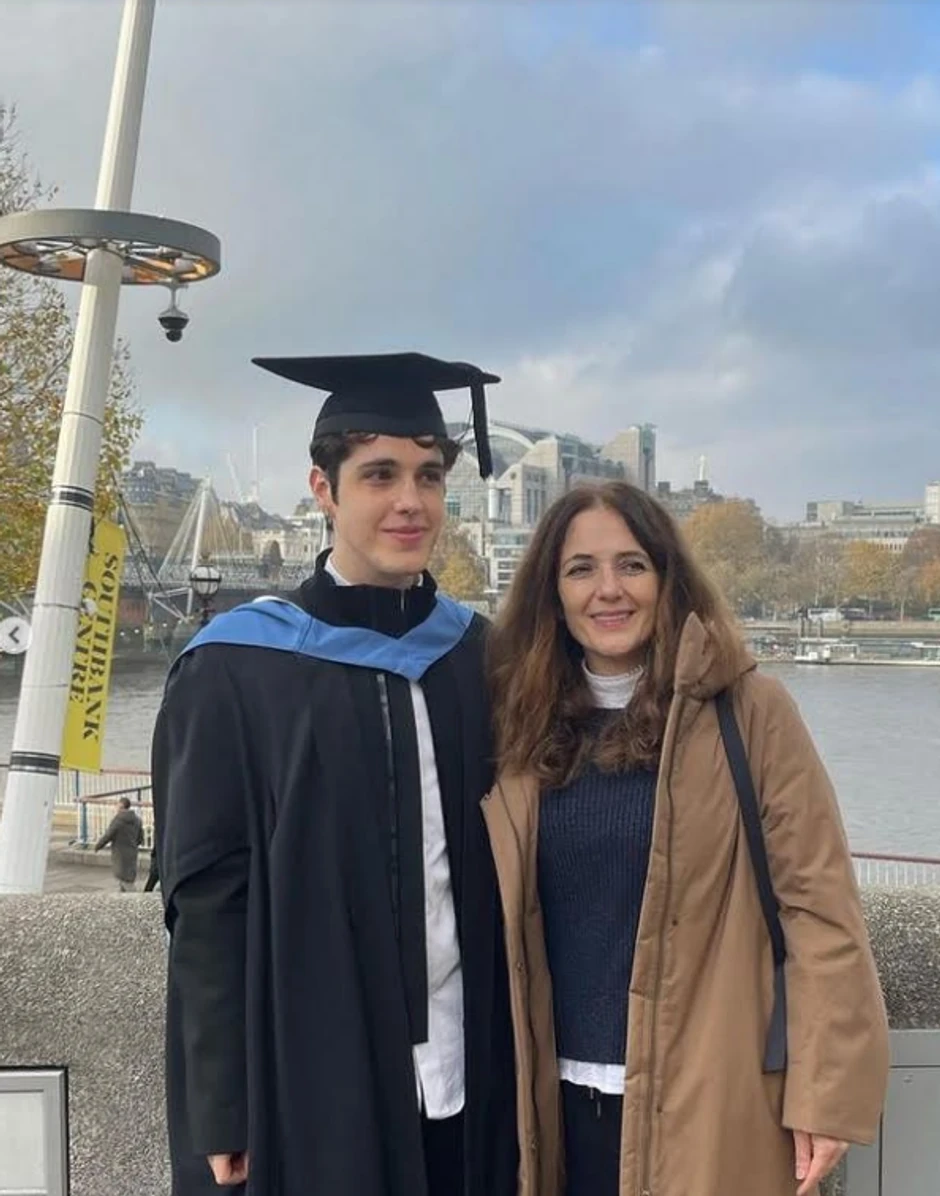 Luke Black sa majom Marijom