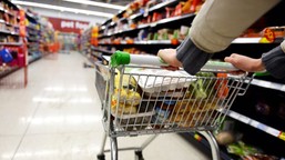 koniec z zakazem handlu w niedziele. sklepy czynne 7 dni w tygodniu od 15 marca. nowe prawo w ponad 150 gminach i miastach