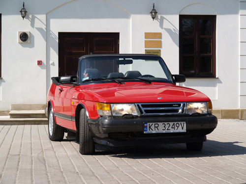 Saab 900 Turbo 16S: Kabriolet otwarty na turboemocje