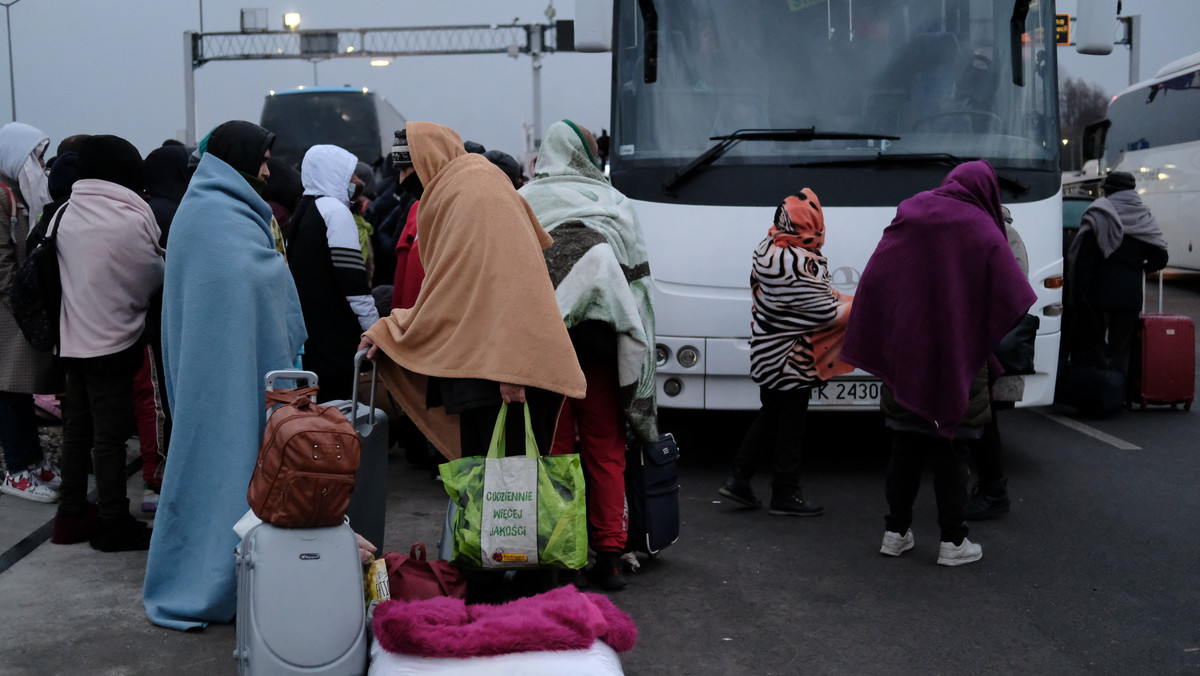 Uchodźcy z Ukrainy nie chcą jechać do Szwecji. Obawiają się kilku rzeczy
