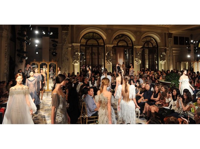 Kolekcja Marchesa na sezon wiosna-lato 2012 na New York Fashion Week