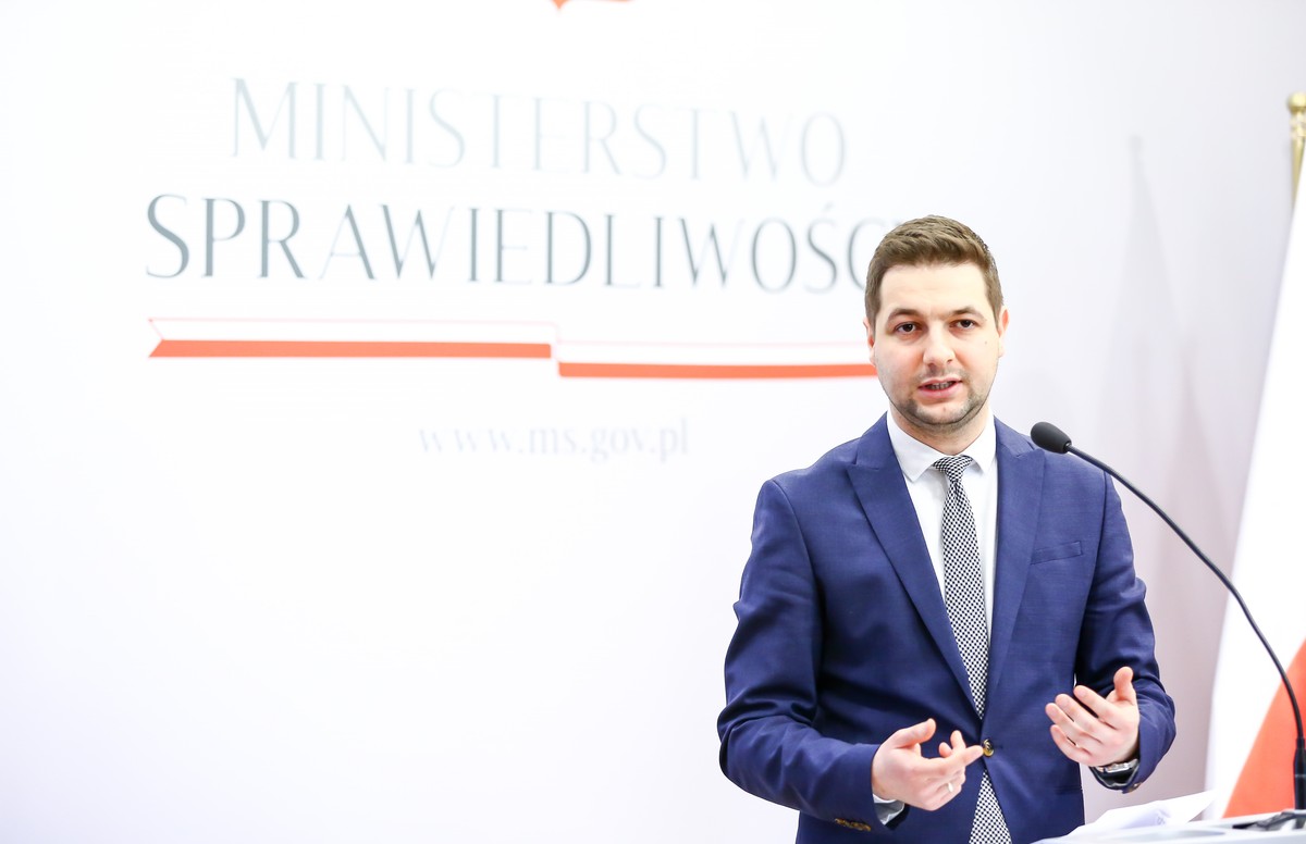 "Za dużo czasu i środków straciliśmy przez fatalne sądownictwo"