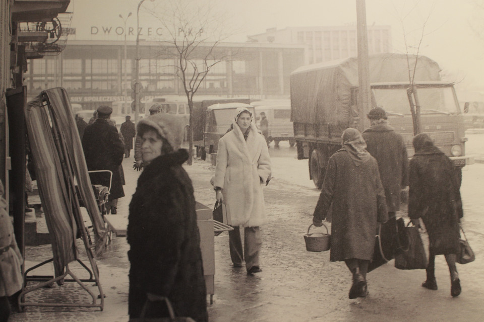 Zdjęcia kieleckiego fotografika Jerzego Piątka, które można oglądać w Muzeum Historii Kielc na wystawie "Były takie Kielce"