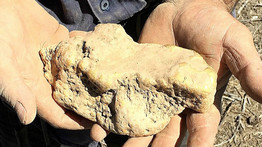Ez igen! Óriási aranytömböt találtak Ausztráliában - Fotó