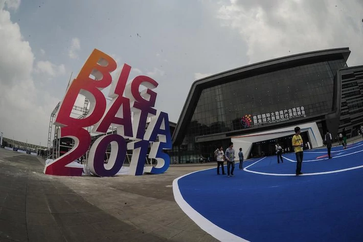 8. Analityk Big Data