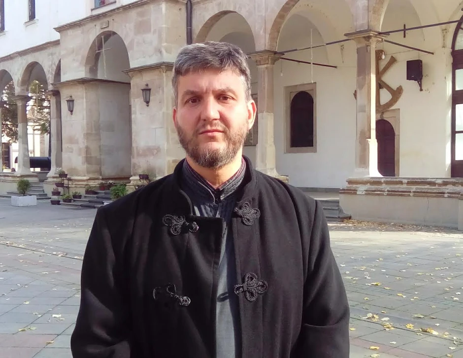 Sveštenik Miodrag Pavlović