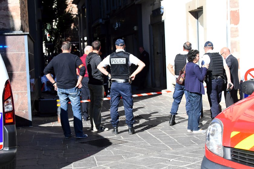 Atak nożownika we Francji. Nie żyje szef policji