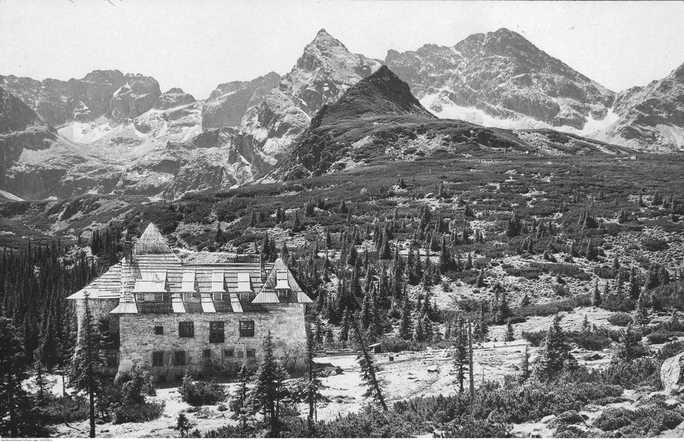 Widok na Tatry i schronisko „Murowaniec” (1925 rok)