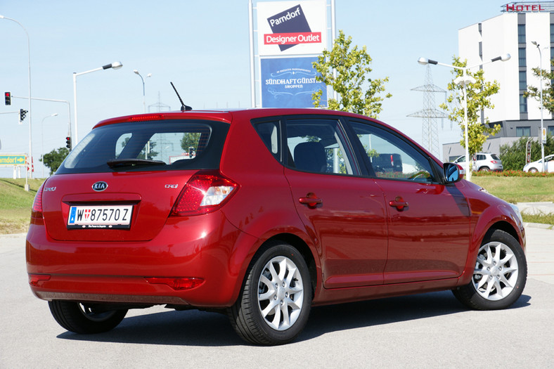 Kia Ceed teraz z tygrysim nosem