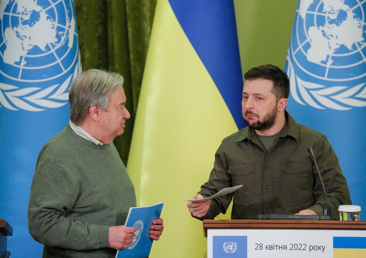 Sekretarz Generalny ONZ Antonio Guterres podczas wizyty w Kijowie