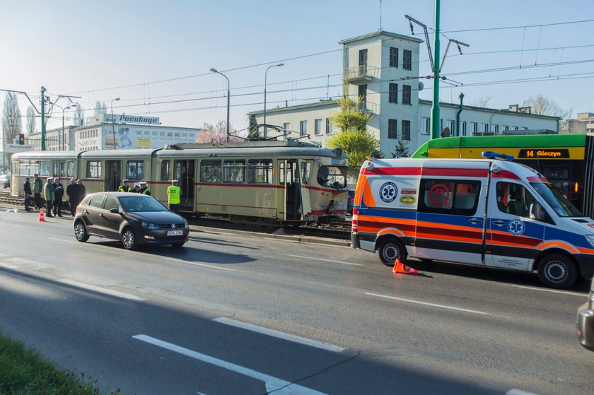 Motorniczy stracił uprawnienia po zderzeniu na Hetmańskiej