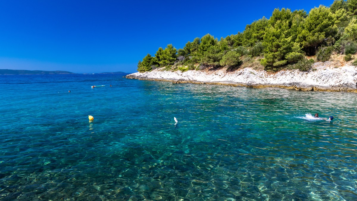 Nekad utočiše za gubavce, danas raj za turiste: Popularno jadransko ostrvo Čiovo krije jezive tajne