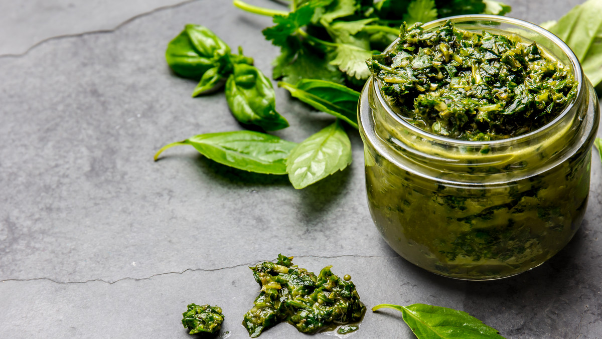 Chimichurri ( salsa verde) - przepis na ziołowy sos 