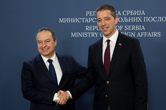 Ivica Dačić predao dužnost novom  ministru spoljnih poslova Marku Đuriću (FOTO)