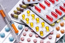 Działania niepożądane leków. Gdzie można je zgłaszać? 