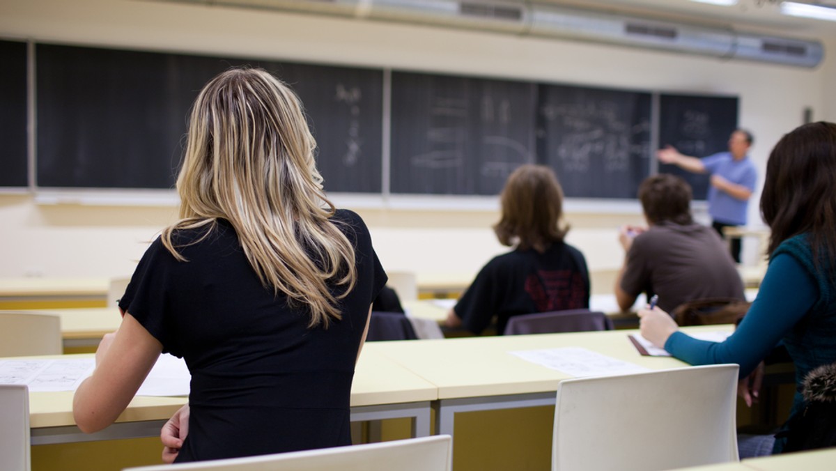 Politechnika Śląska znalazła się na wysokiej pozycji w międzynarodowym rankingu SCImago obejmującym najlepsze uczelnie na świecie. Gliwicką uczelnię sklasyfikowano na czwartym miejscu w Polsce oraz na 17. w Europy Wschodniej. Łącznie w zestawieniu uwzględniono blisko 3 tys. uczelni wyższych z całego świata.