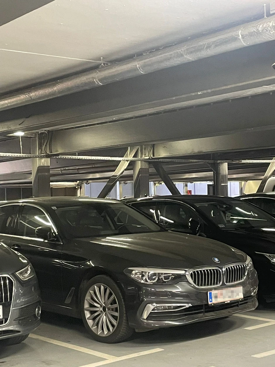 Auto nestale Anđele