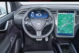 Tesla dostanie funkcję samodzielnej jazdy jeszcze w tym roku. Jest haczyk